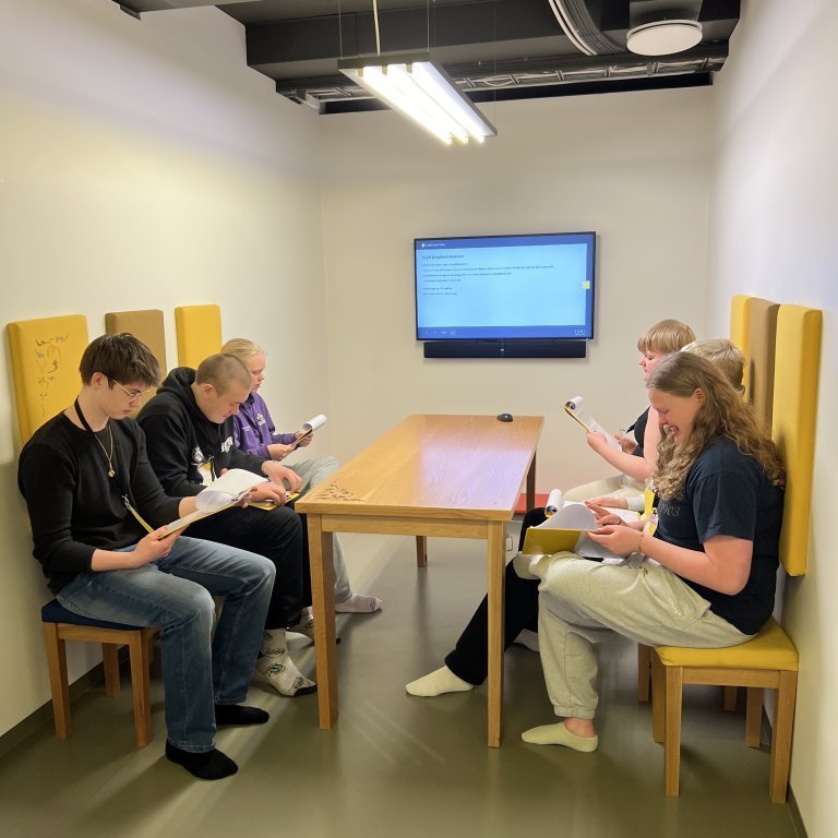 20240215_101748824_ios