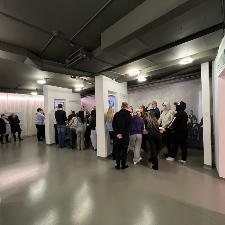 20240215_105019649_ios