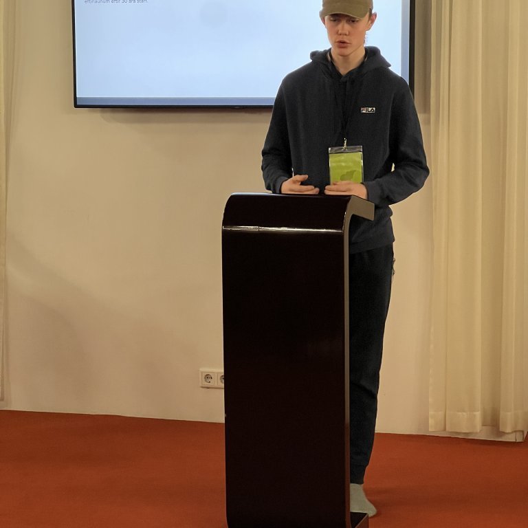 20240215_112654580_ios