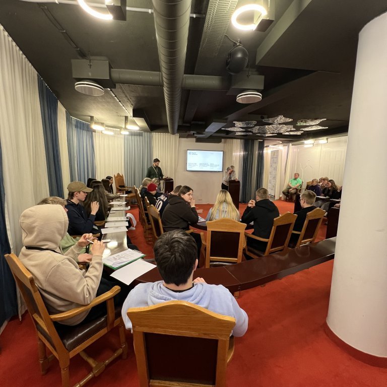 20240215_113908033_ios