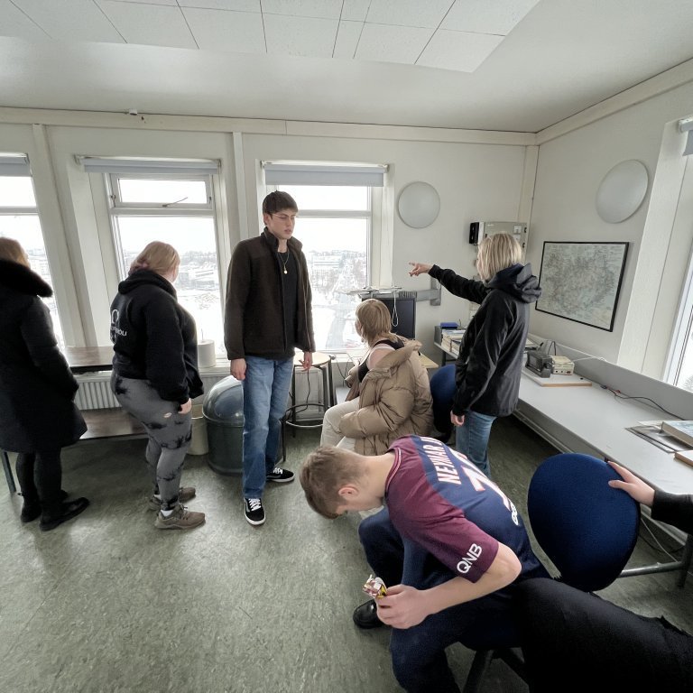 20240215_130132401_ios