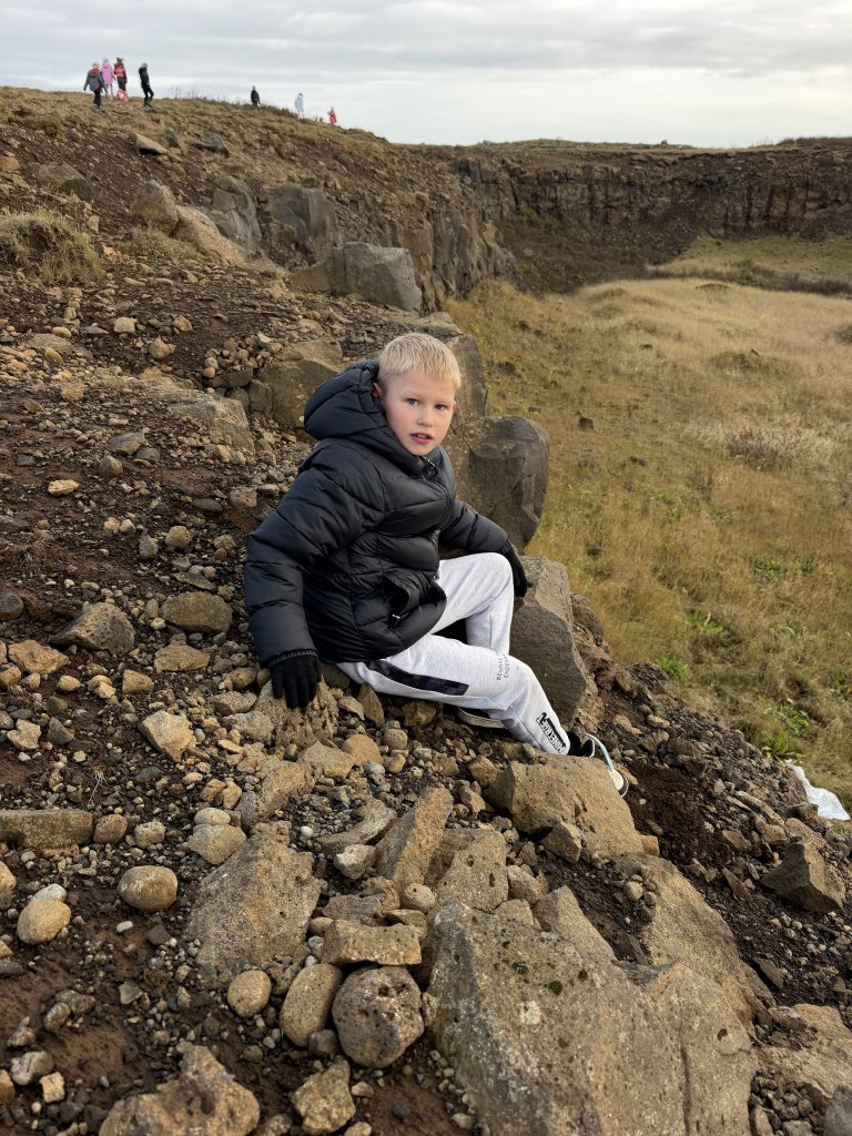 Nemendur könnuðu heim hrafnsins