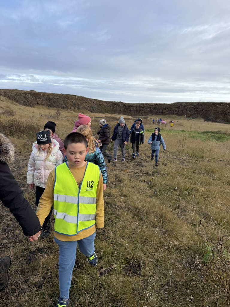Nemendur könnuðu heim hrafnsins