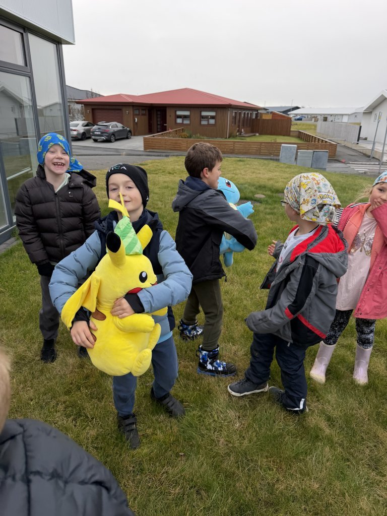 Nemendur könnuðu heim hrafnsins