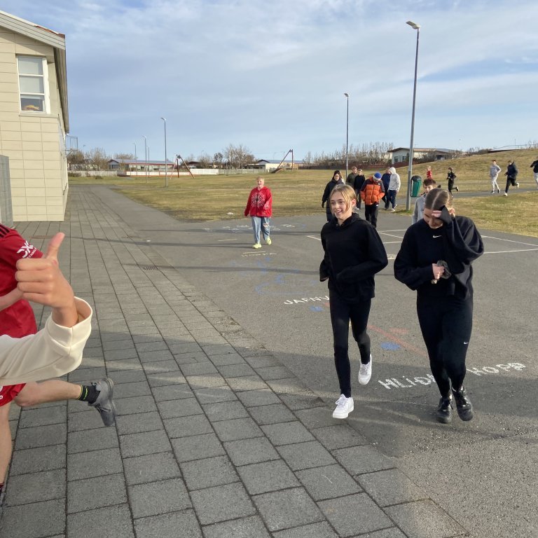 17aaa988-8e8b-406e-80ab-135e392d89f1