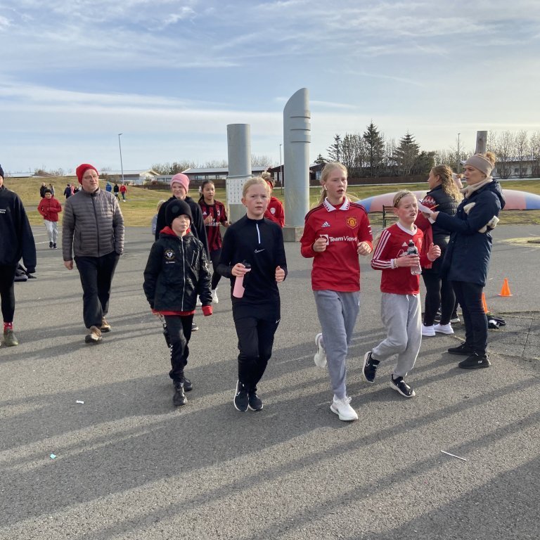 2253b97a-c9a6-4b05-9727-d8786e6edee1