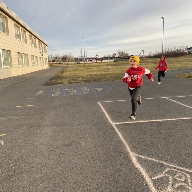 230f3082-8c7f-458f-867b-06a3a160056a