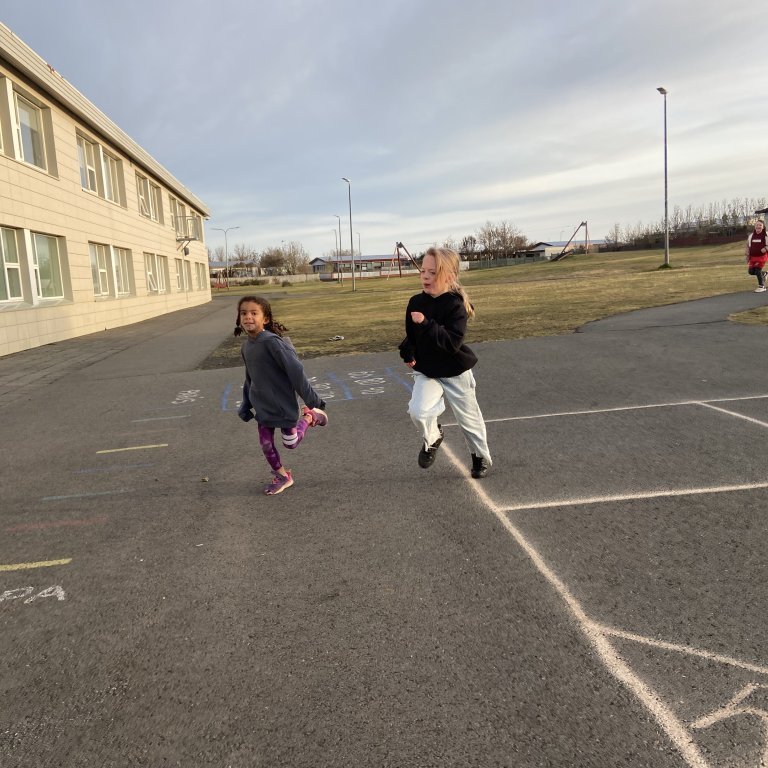 53bd75e0-d8e4-468c-8612-9e770eb48e1b