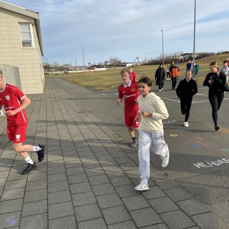 74d42ca5-56ac-4108-a9e8-b67d3c98ec41