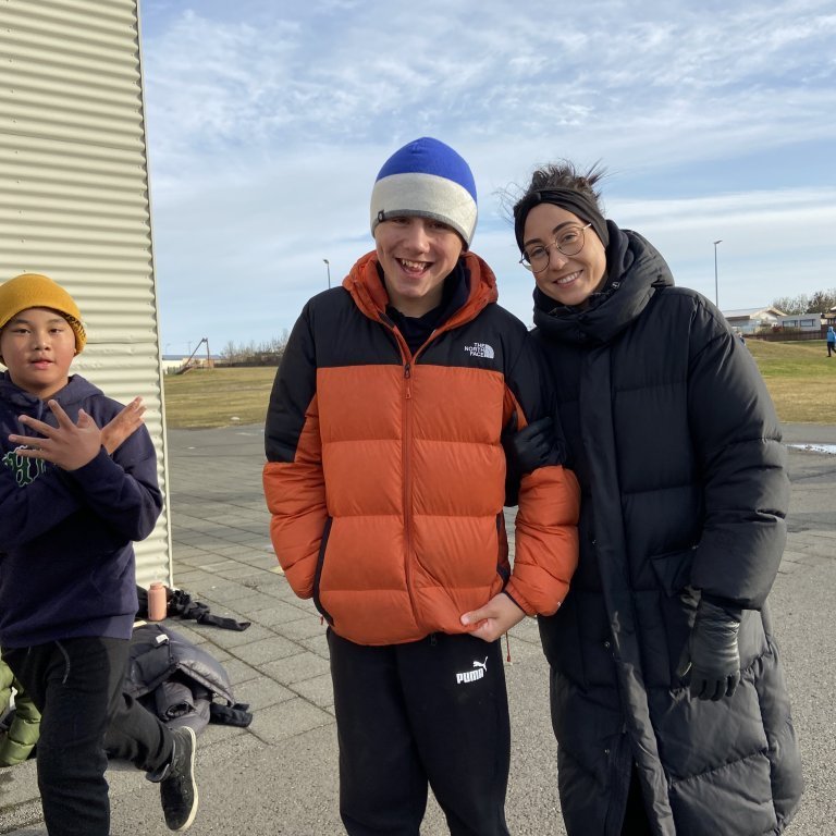 ba4c67e9-a0f6-463c-855d-7506c9d0bad2