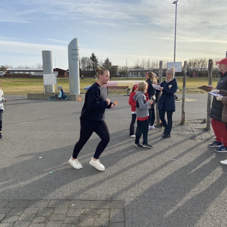 ea144a32-d335-4b80-8b44-7909bab3cd3d