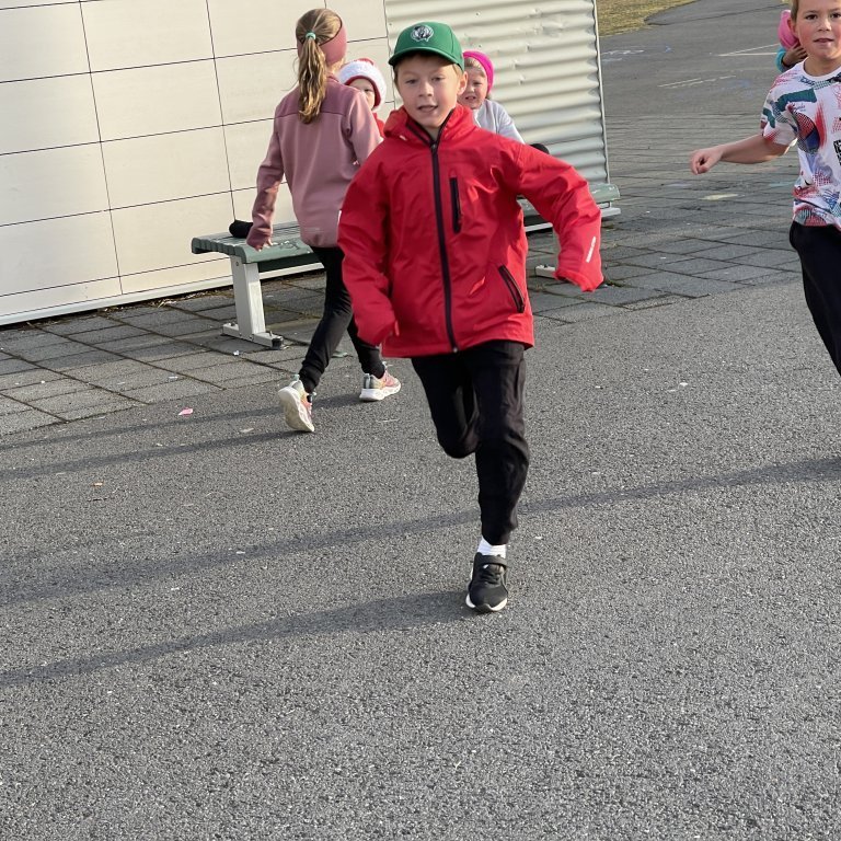 image-20230929-090725-704b75cb