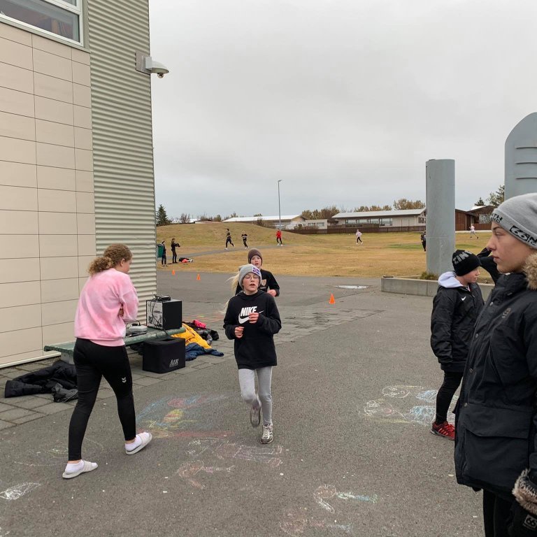 121090983_357302395702537_4808080900043161541_n