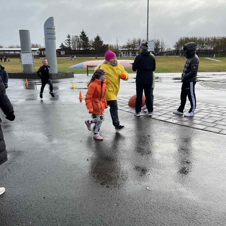 0015212f-088f-40c1-8ce4-928345063808