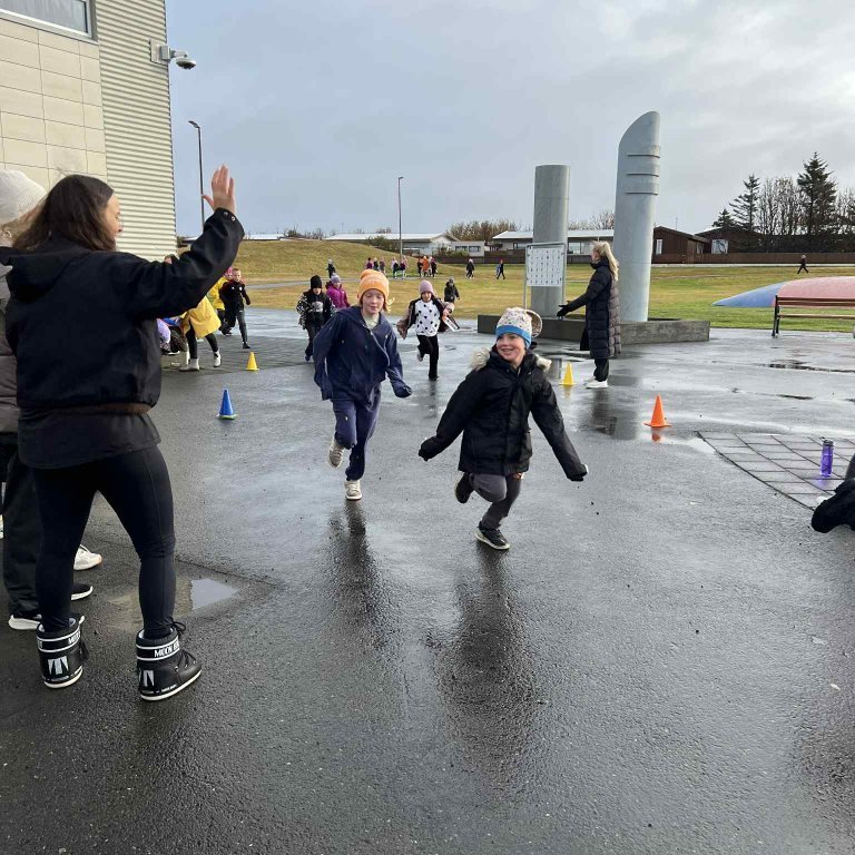 4b17adb6-48ed-4e5f-901c-03d924a5a8b6