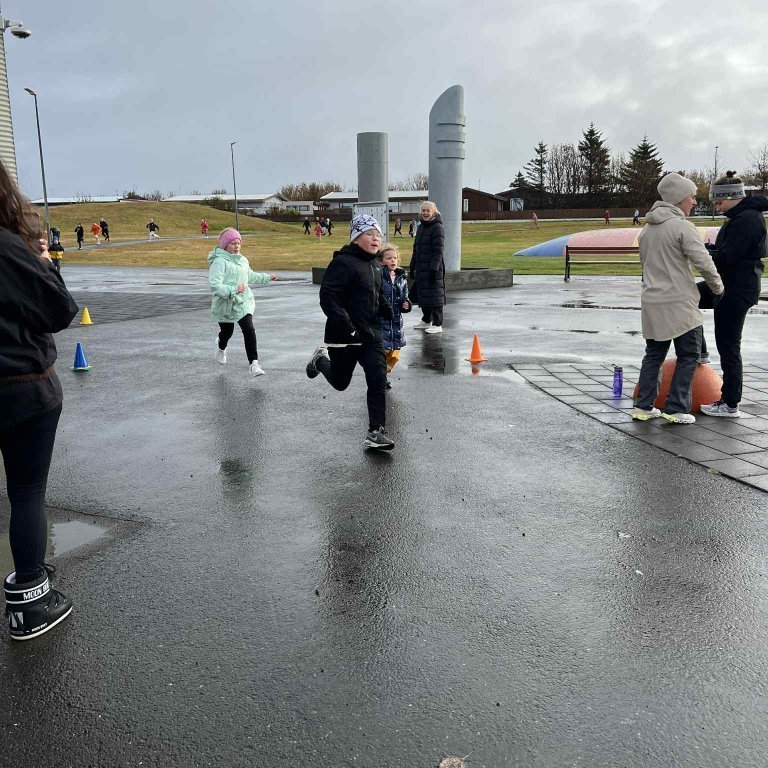 f913babb-dcb7-4895-b444-075e6d989027