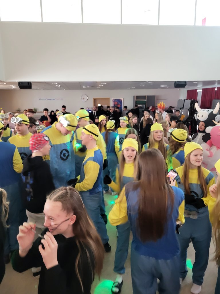 Öskudagur 10. bekkur