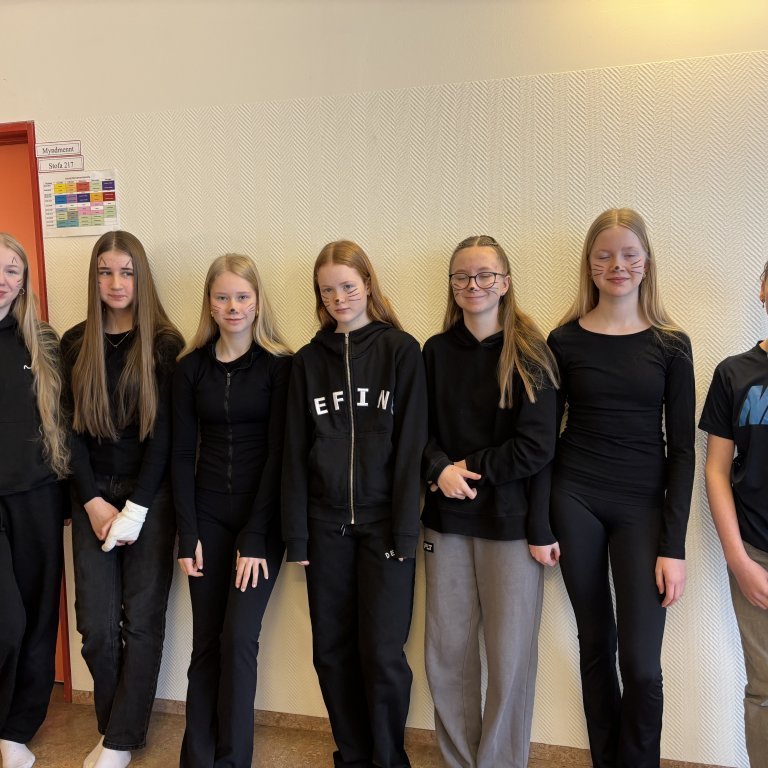 20250305_093721128_ios