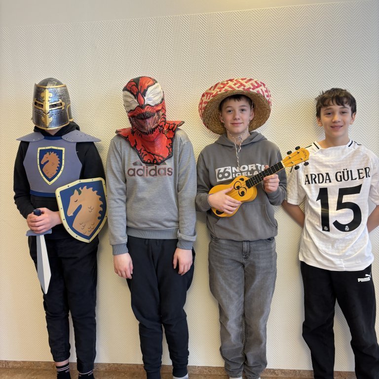 20250305_093813657_ios