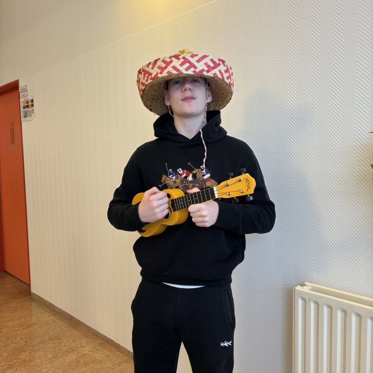 20250305_094034567_ios