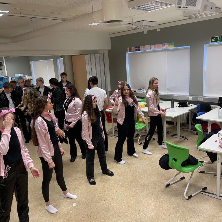 20230222_102432026_ios