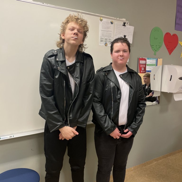 20230222_103918566_ios