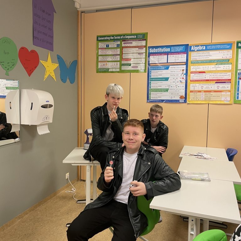 20230222_103921799_ios