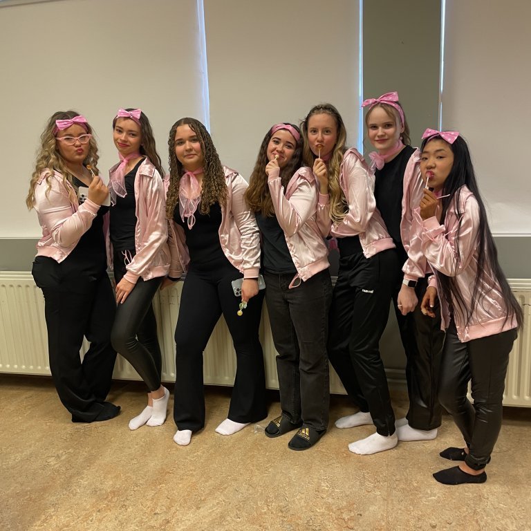 20230222_104400580_ios