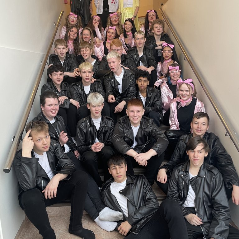 20230222_110326375_ios