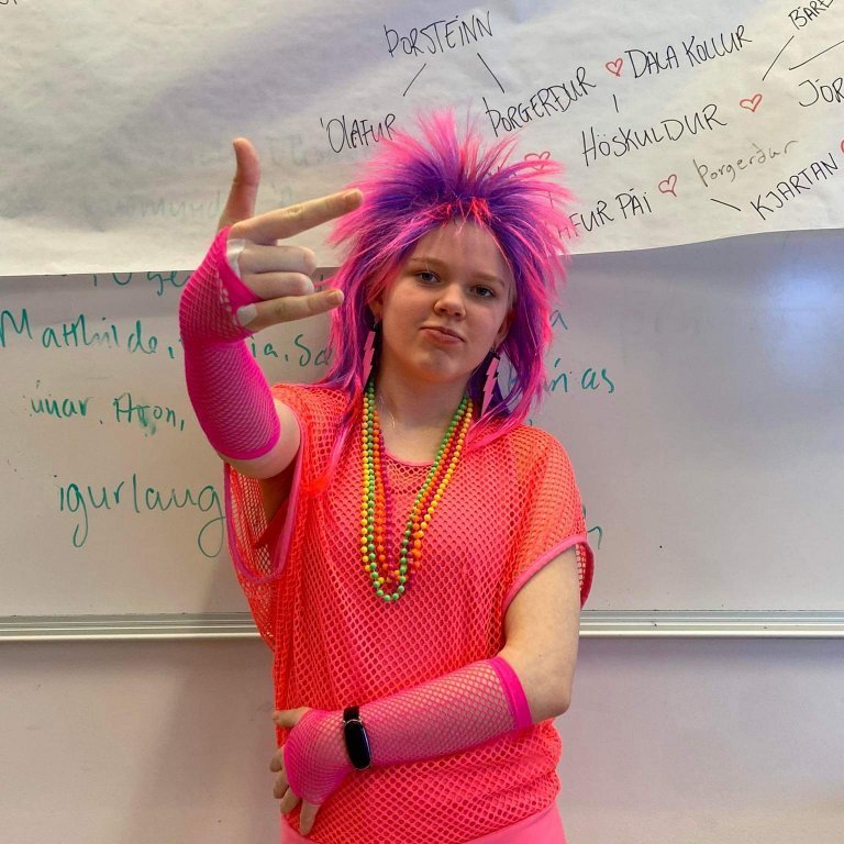 received_589313536070618