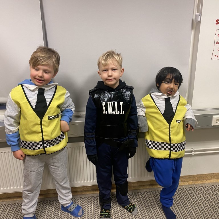 20240214_090340199_ios