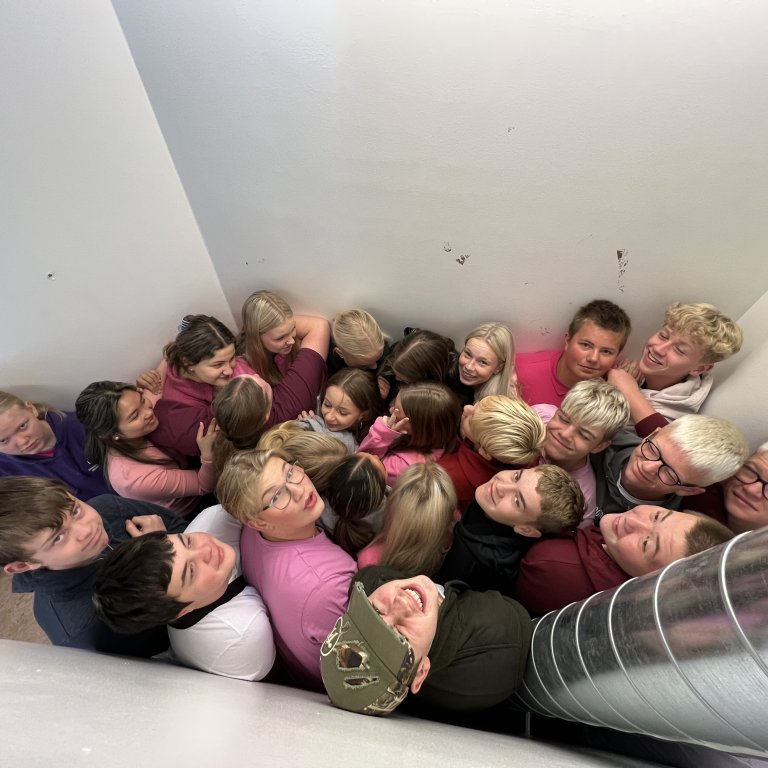 20230825_101247727_ios