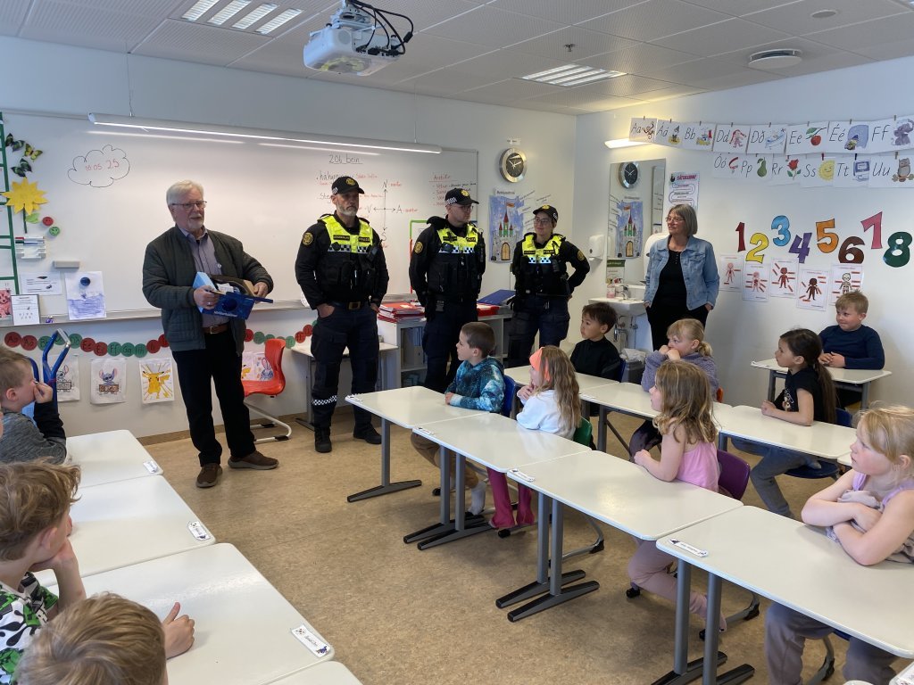Reiðhjólahjálmar að gjöf 