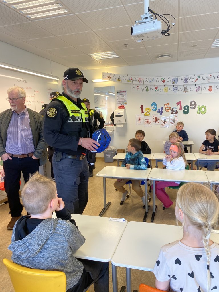 Reiðhjólahjálmar að gjöf 