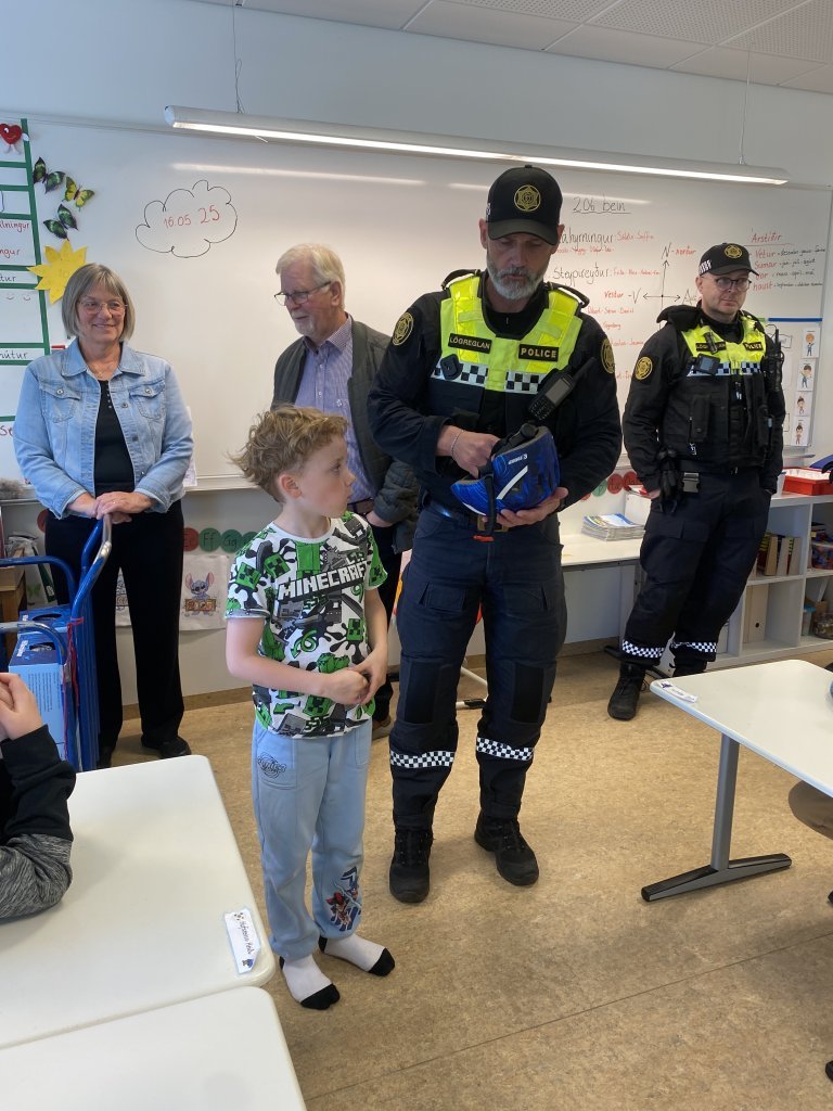 Reiðhjólahjálmar að gjöf 