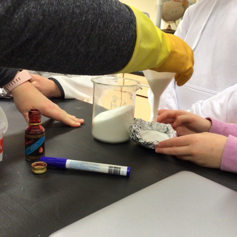 6e8df813-f1d9-4a33-9453-b36583506d08