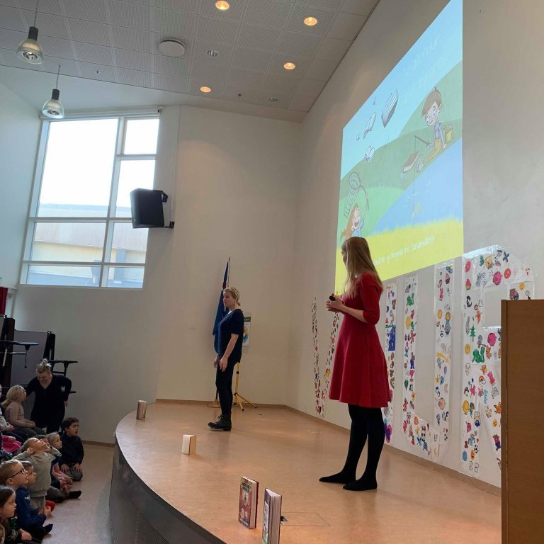 01c5909f143c94b516e33ff1a50f628b