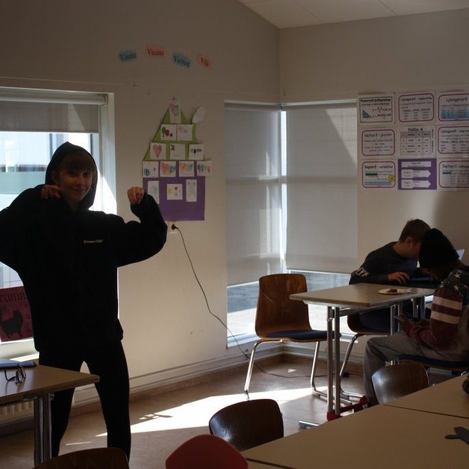 279d7a6d0edf4f462c75857af04ca4fb