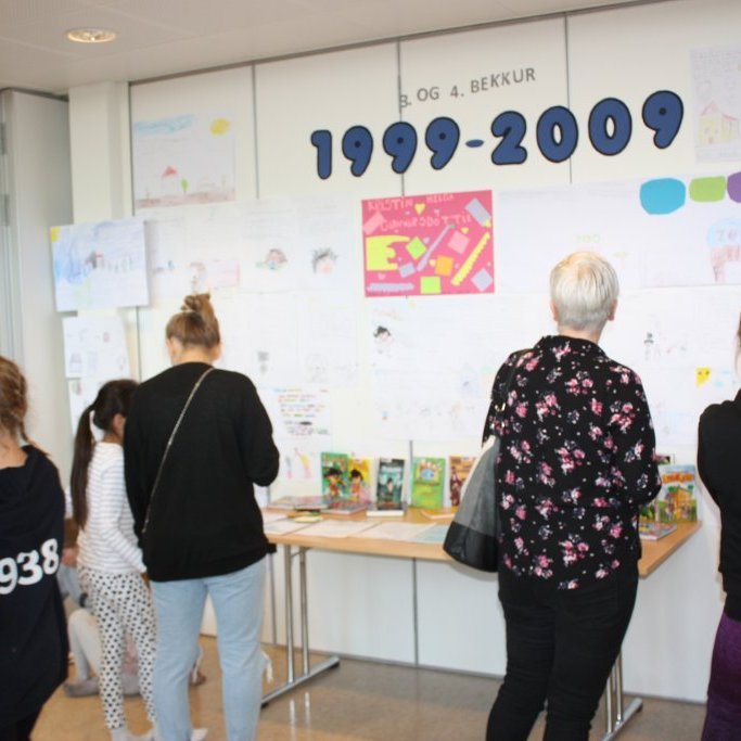 3ac0006bb534766a377dc8719af683ee