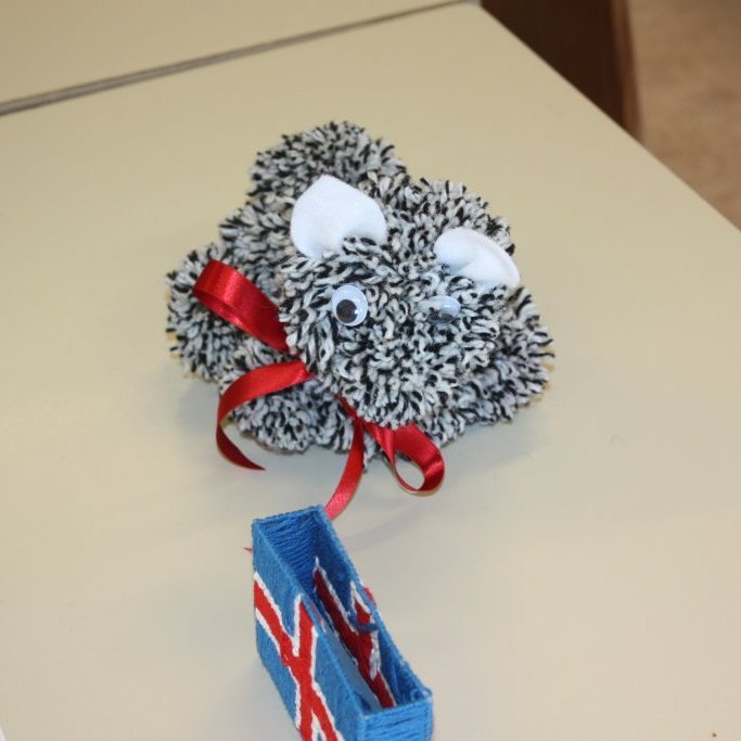 4f7f2c13f8715d162894fc1e09858b57