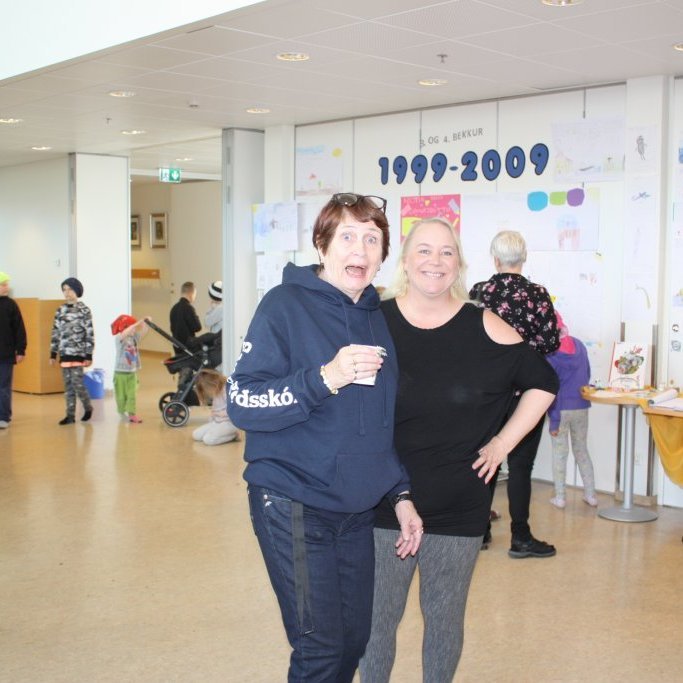 50d3d06e43523c24324da29055ec0c33