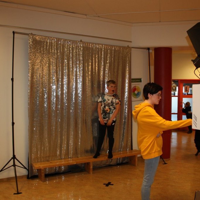 9368e5093a7cff66880ffa07ee0811b8