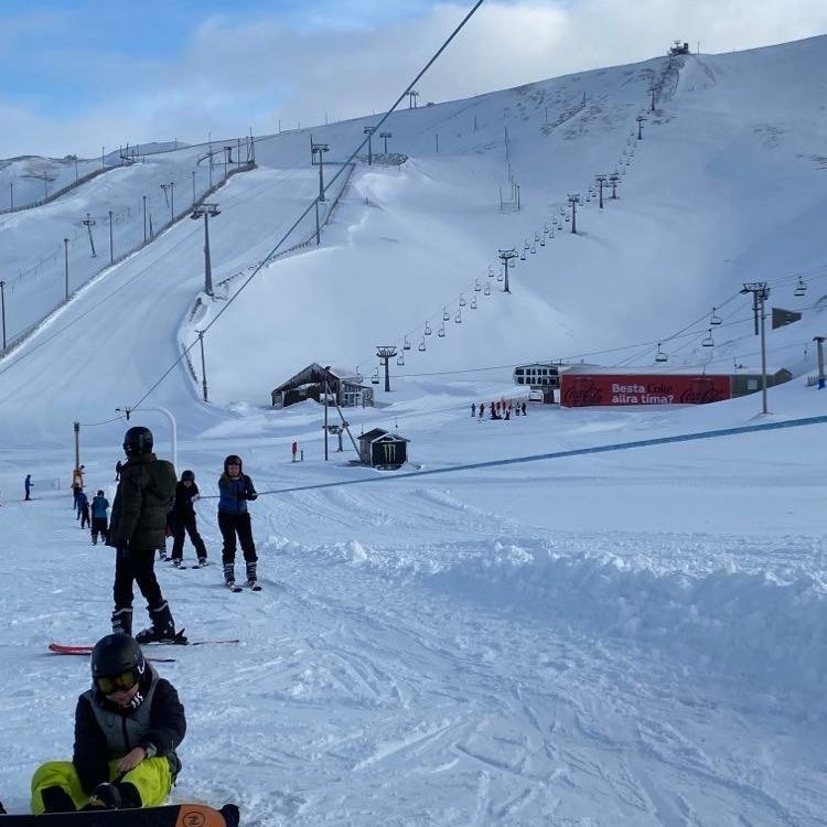 327961639_1361969854623148_1934464622760157027_n