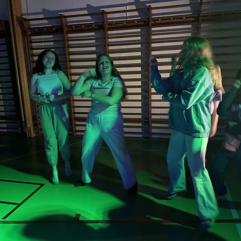 image-20251203-200311-a81f2803