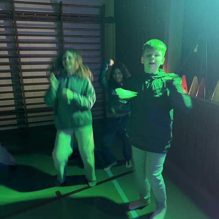 image-20251203-200313-a6924d12