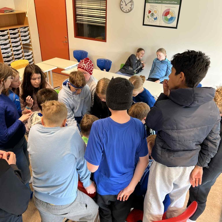 0413c257-aae5-44bc-94fc-67185e0a07d8