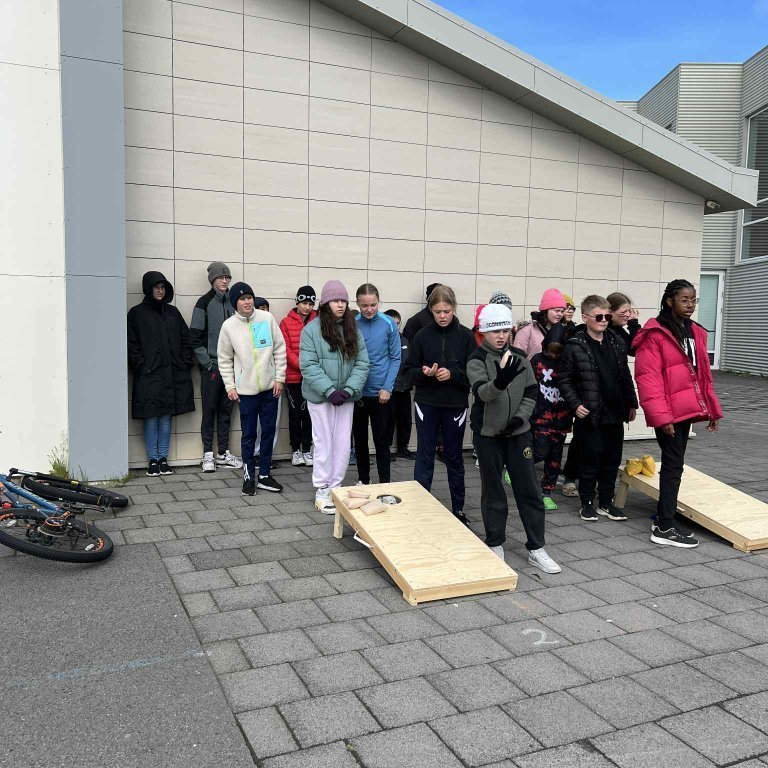 0c487ae3-0418-4541-a58f-c5edccb86224