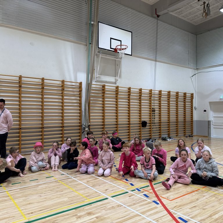 20250602_102357021_ios