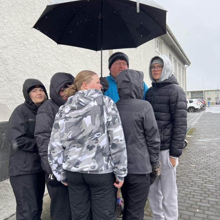 20240531_101417286_ios