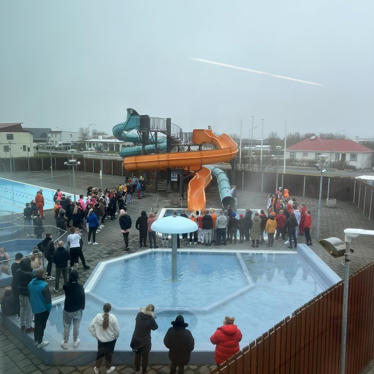 351257065_975211943492875_2483287954320011110_n